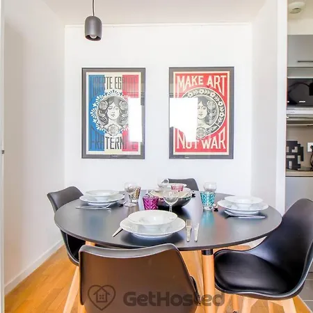 Panoramic View Of - Charming Flat - Gethosted Apartment Paris